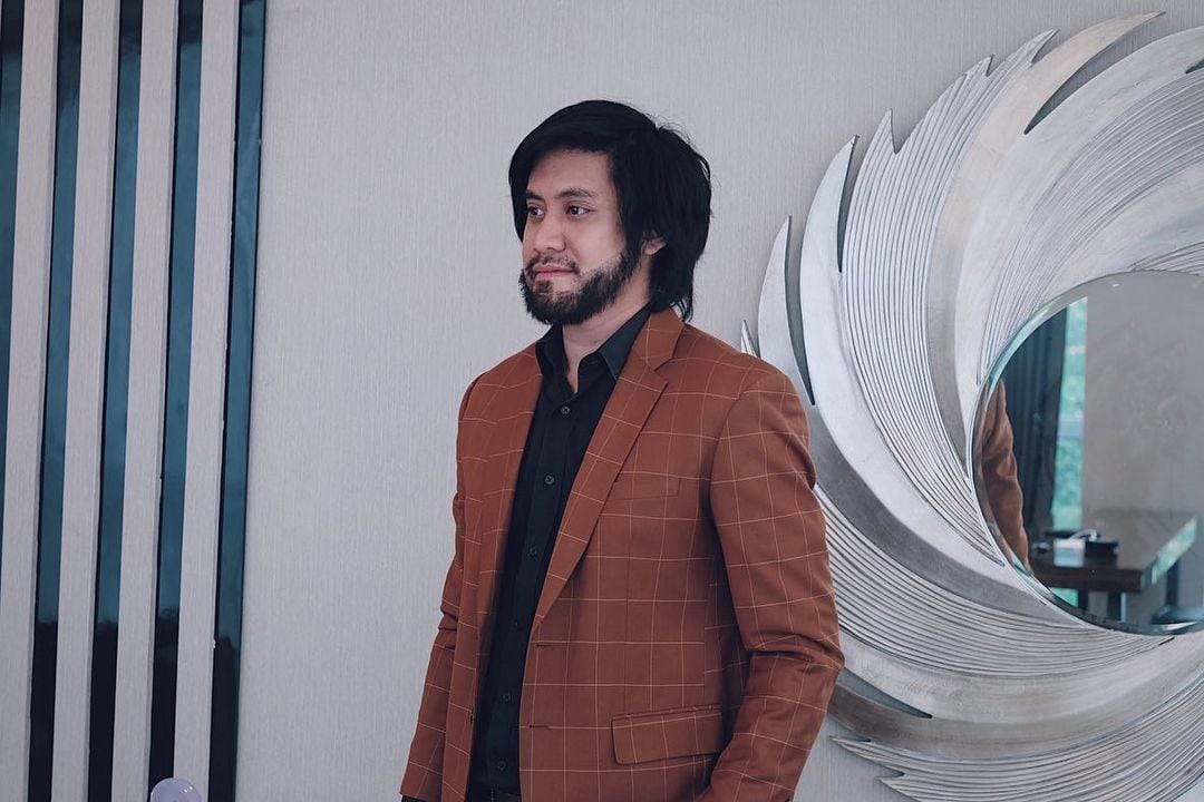 instagram.com/kevinaprilio