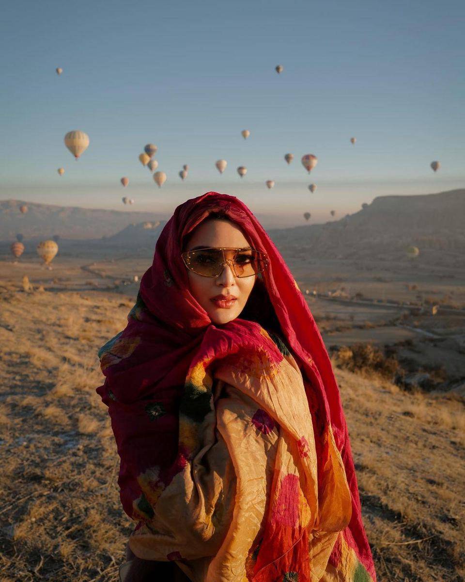instagram.com/ashanty_ash