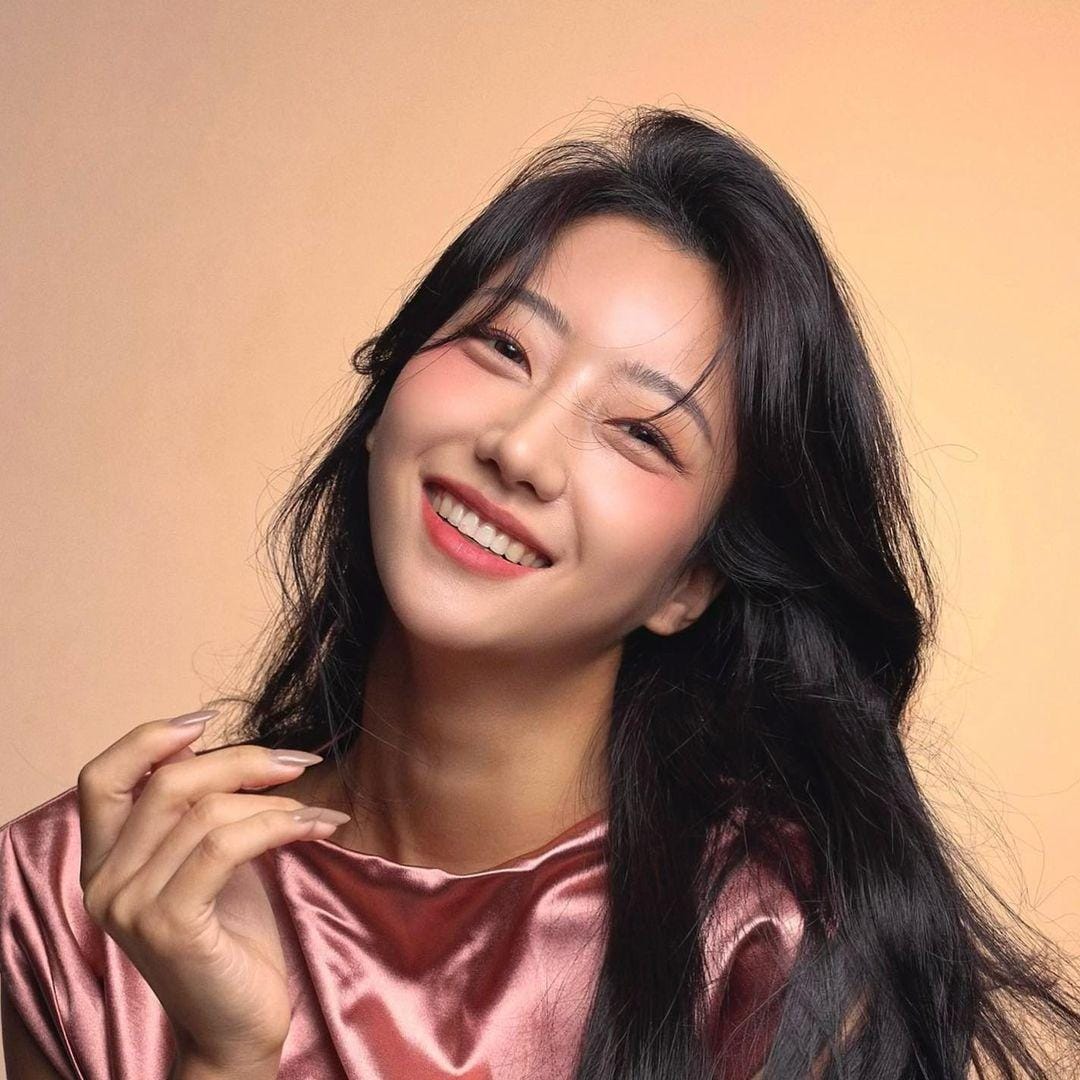 instagram.com/yeah.w__