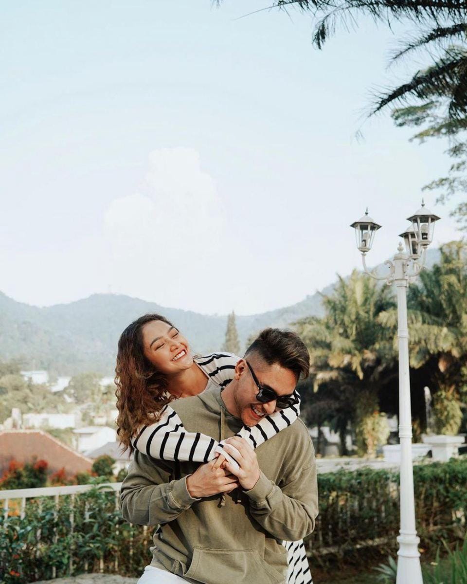 Instagram.com/sitibadriahh