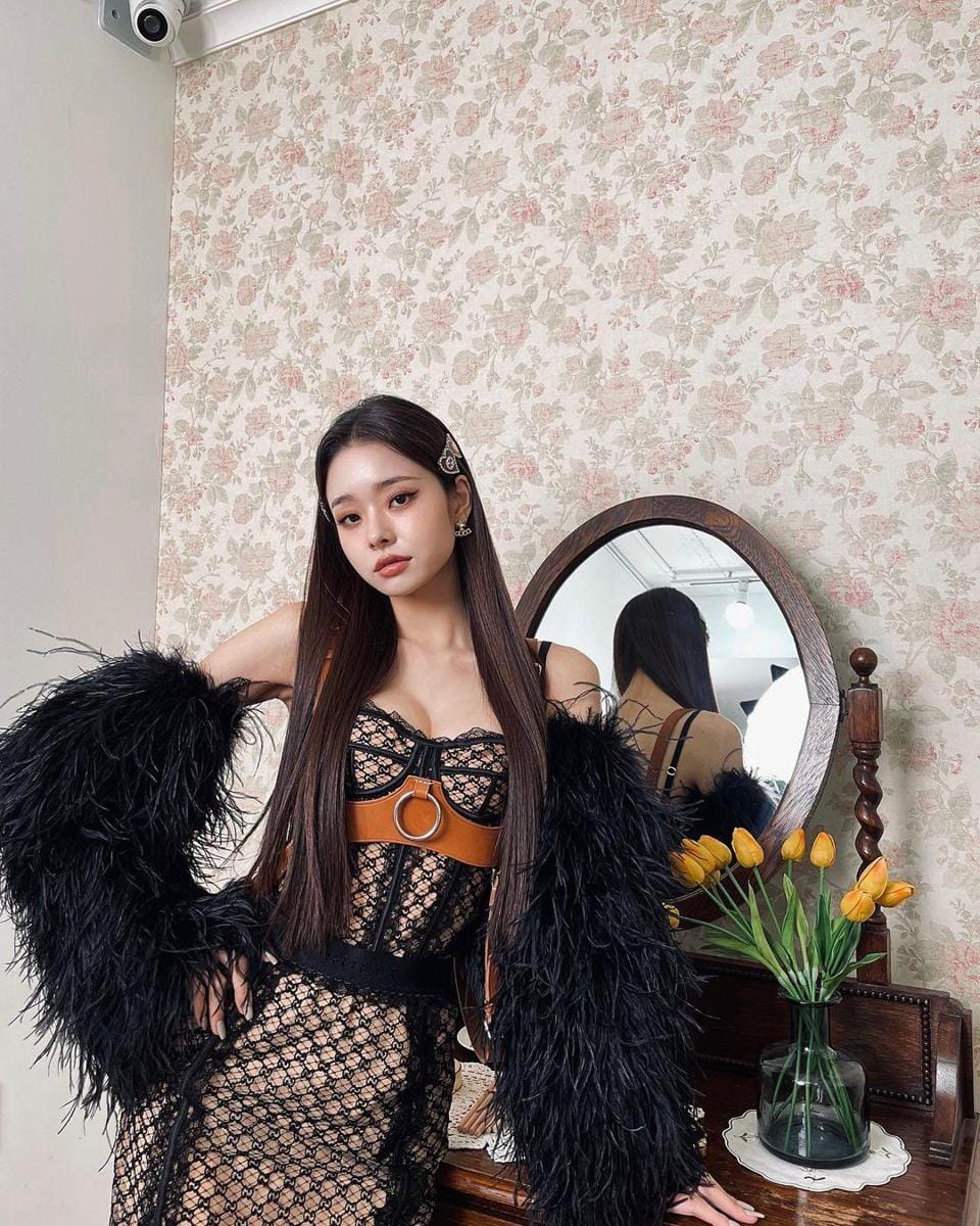 instagram.com/dear.zia