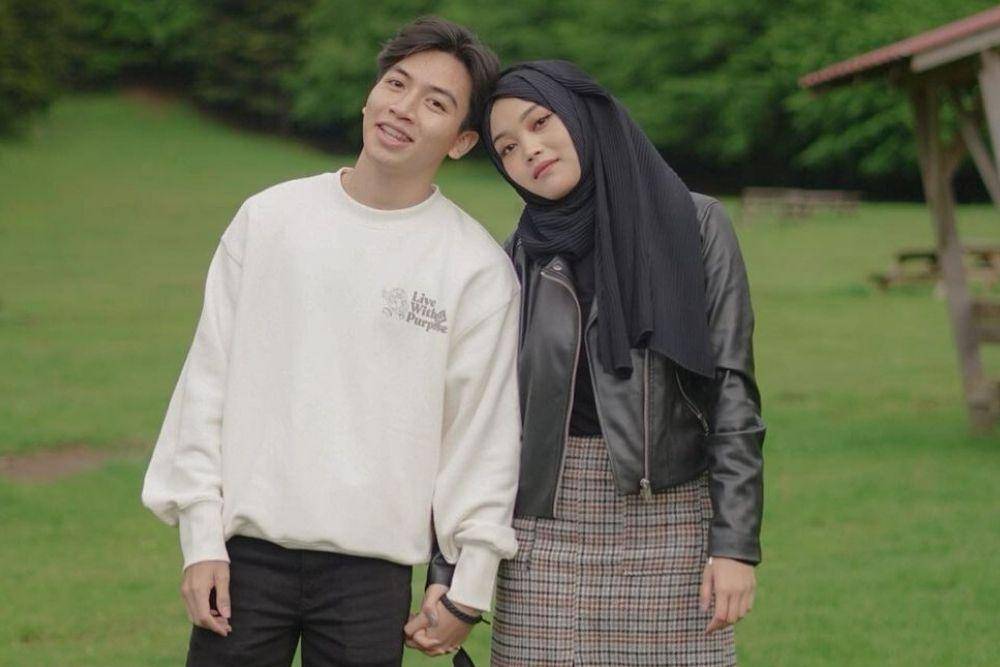 instagram.com/putridelinaa
