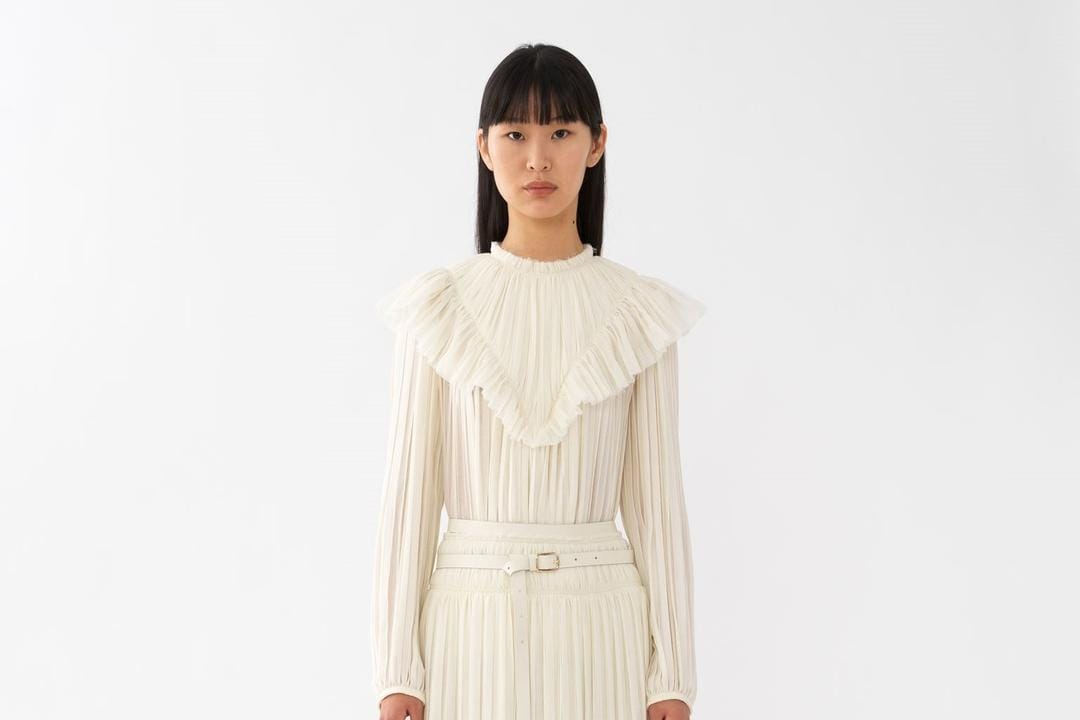 #PopbelaOOTD: Saatnya Tampil Vintage Look dengan Baju Ini