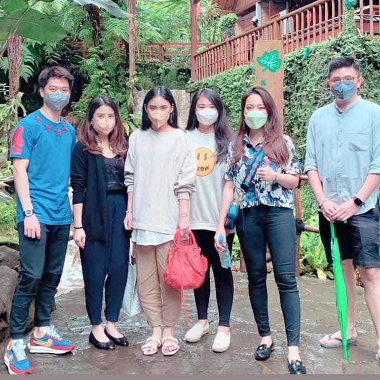 Instagram.com/kss_r0yaltid