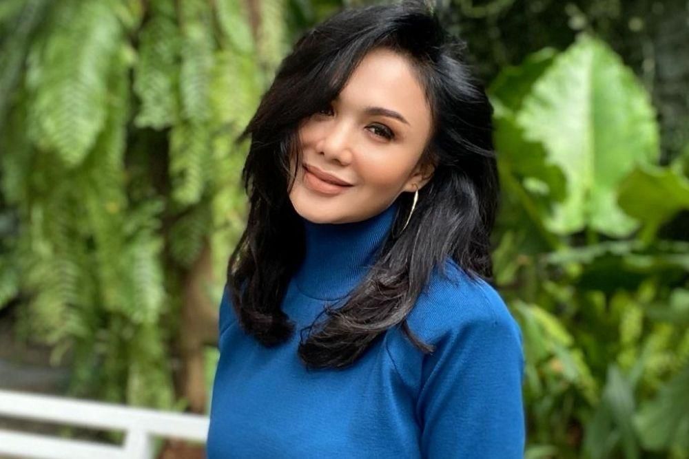 instagram.com/yunishara36