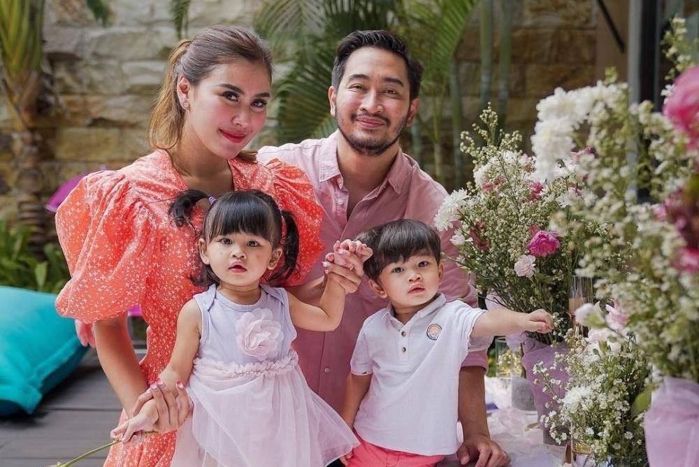 Instagram.com/syahnazs