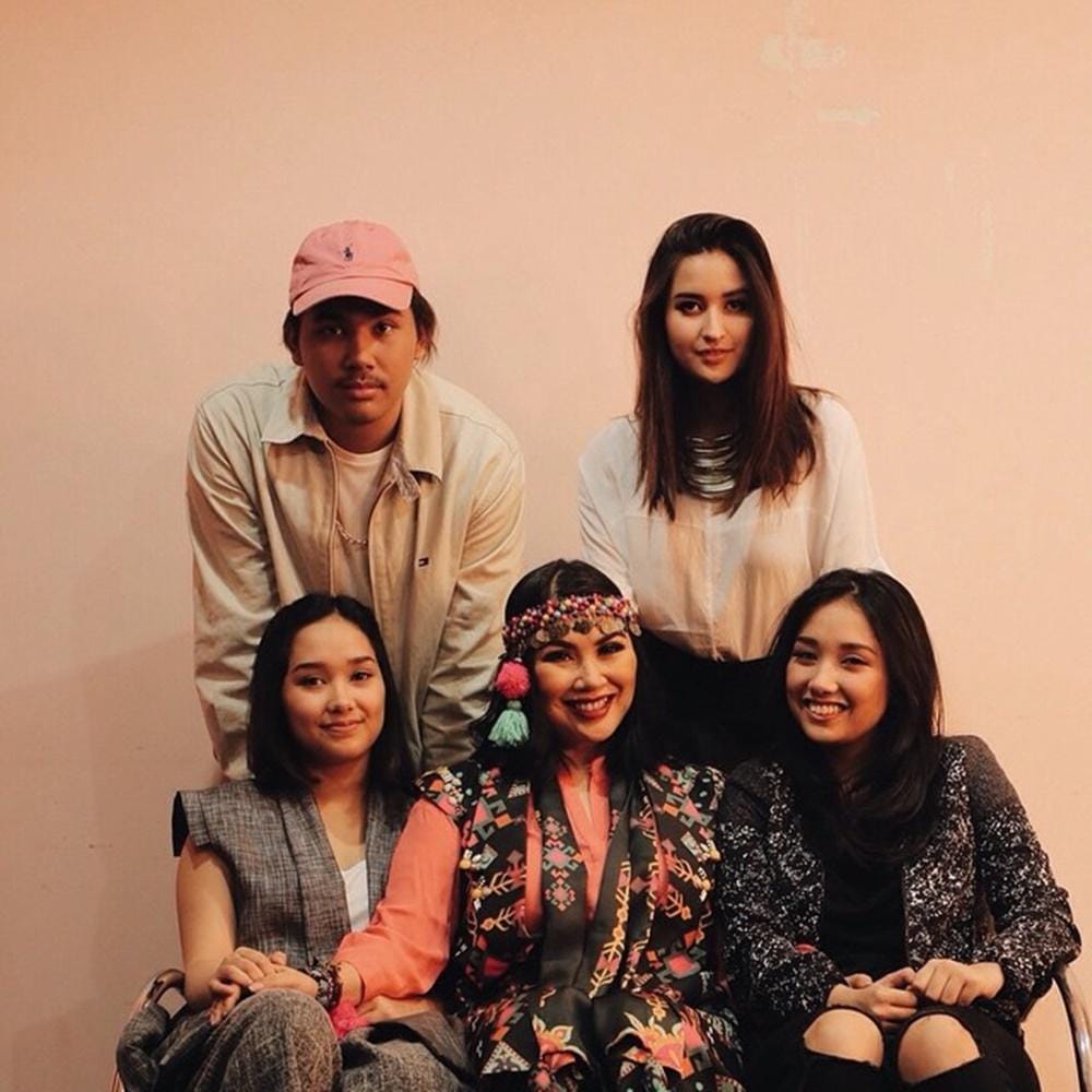 Instagram.com/stephaniepoetri