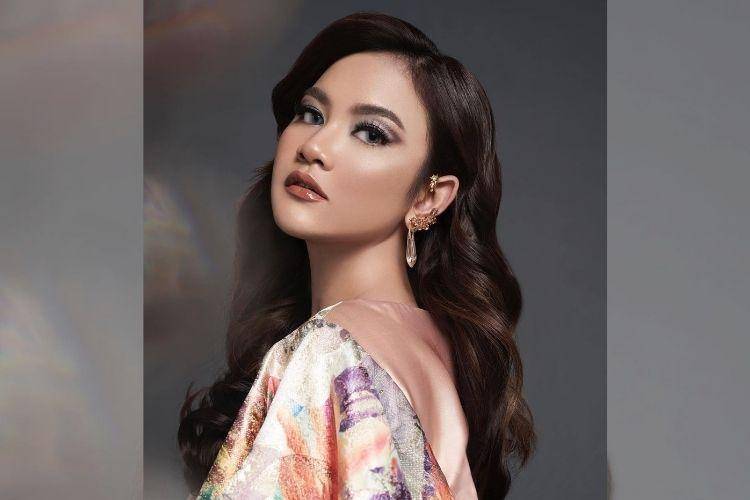 instagram.com/mahaliniraharja/