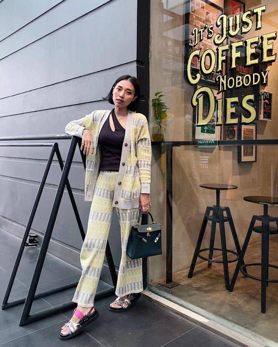 instagram.com/esinsilia