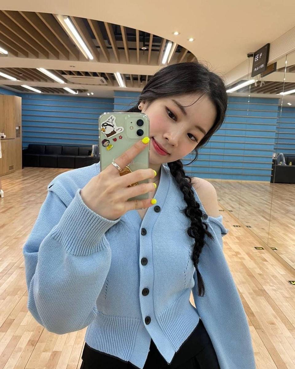 instagram.com/twicetagram