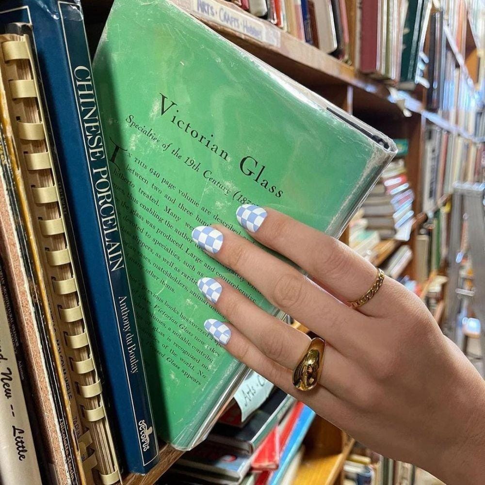 instagram.com/chillhouse