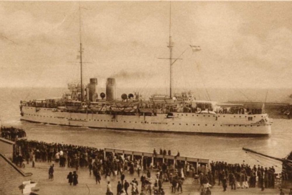 laststandonzombieisland.com