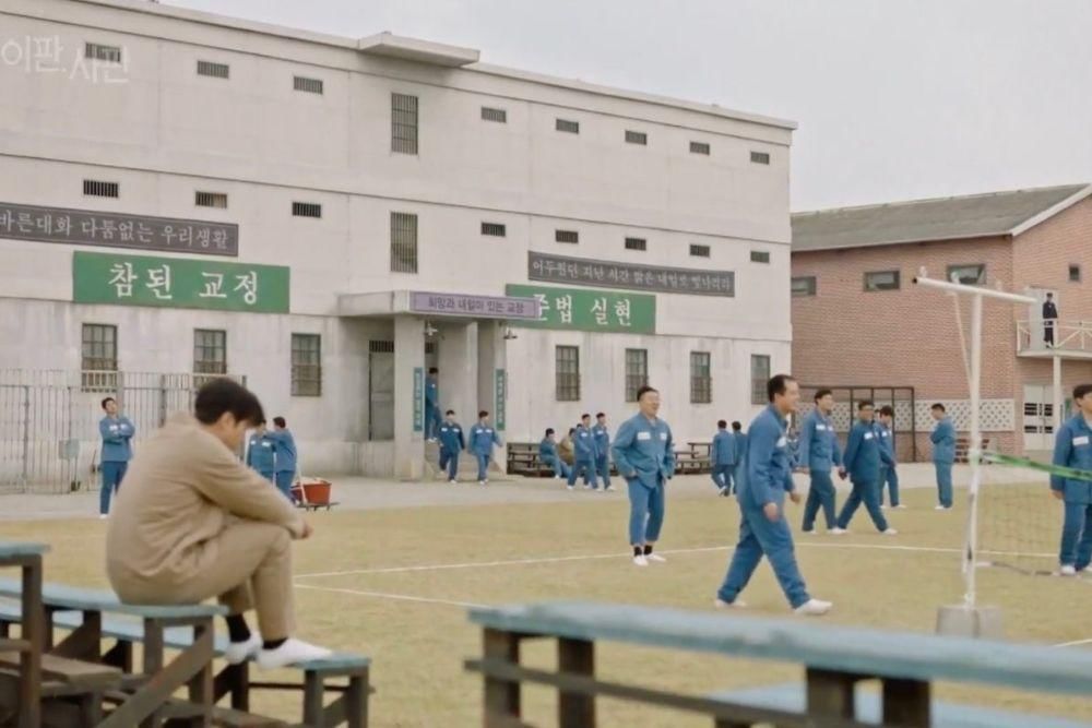 koreandramaland.com/listings/prison-set/