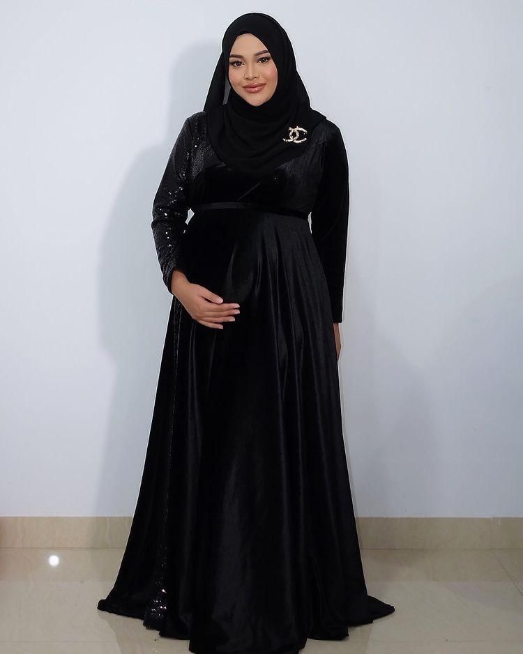 Instagram.com/aurelie.hermansyah