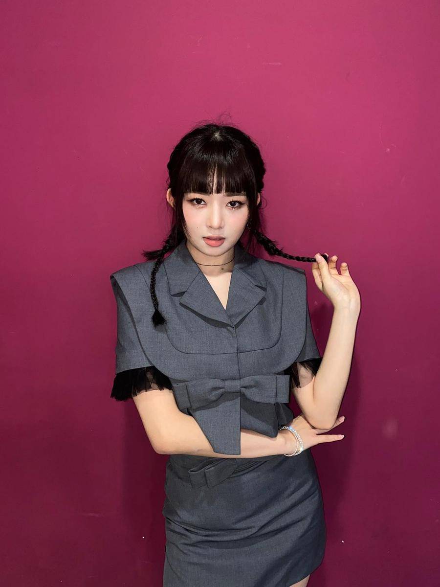 twitter.com/IVE_twt