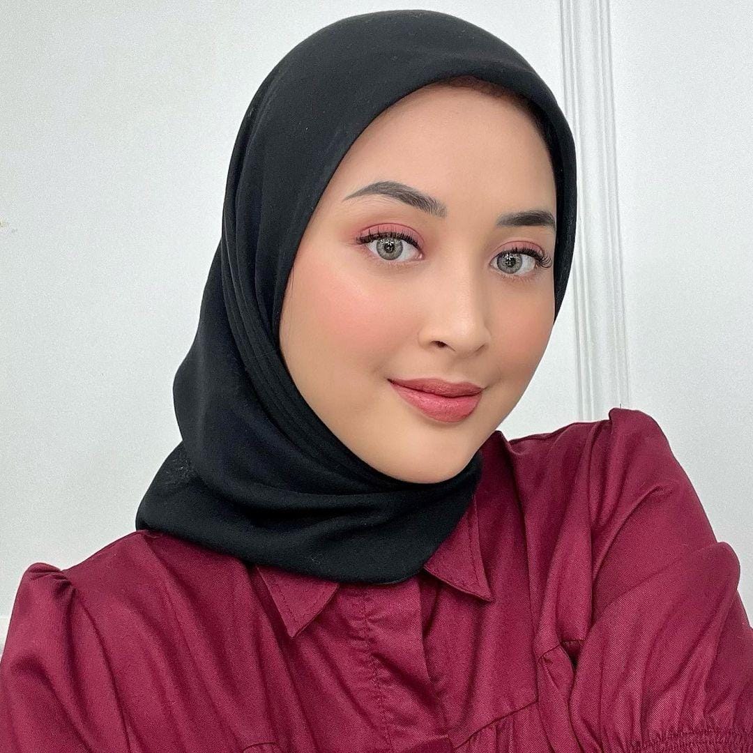 instagram.com/delmiraprabu