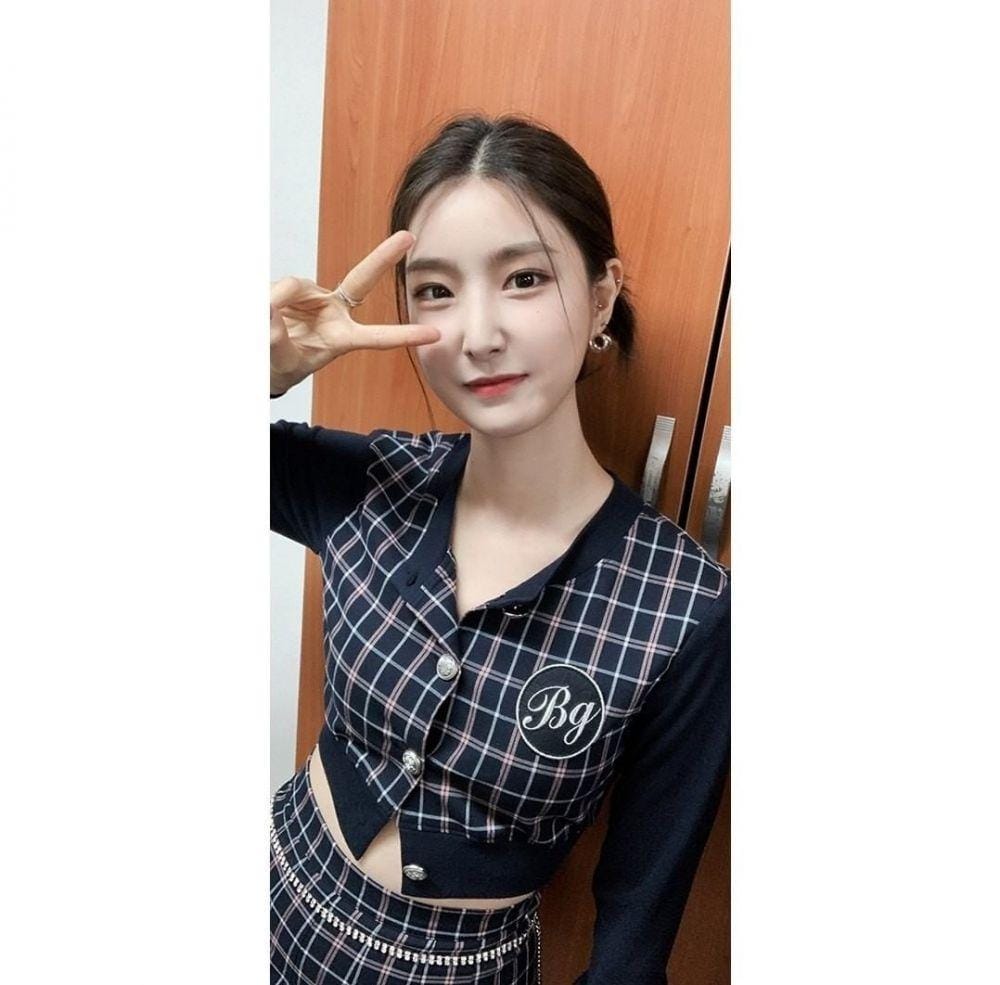 instagram.com/bravegirls.official