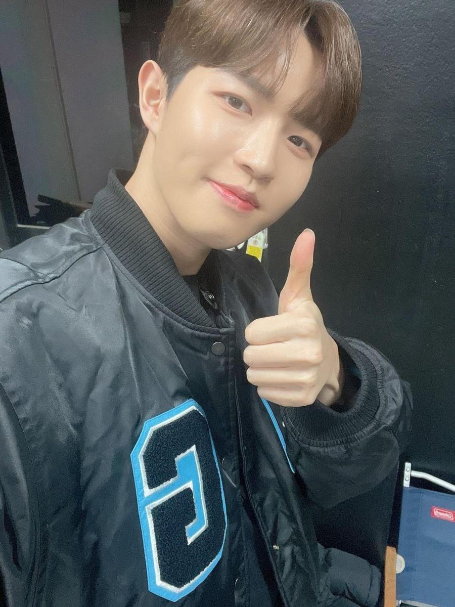 twitter.com/KJH_officialtwt