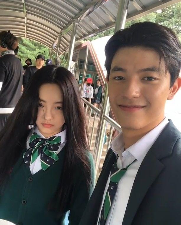 Instagram.com/yihyun_1208