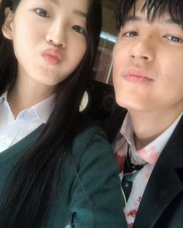 Instagram.com/yihyun_1208