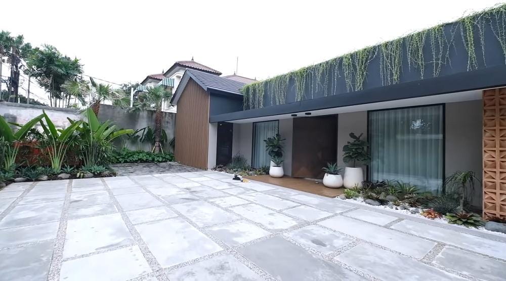 youtube.com/Titi dan Tian