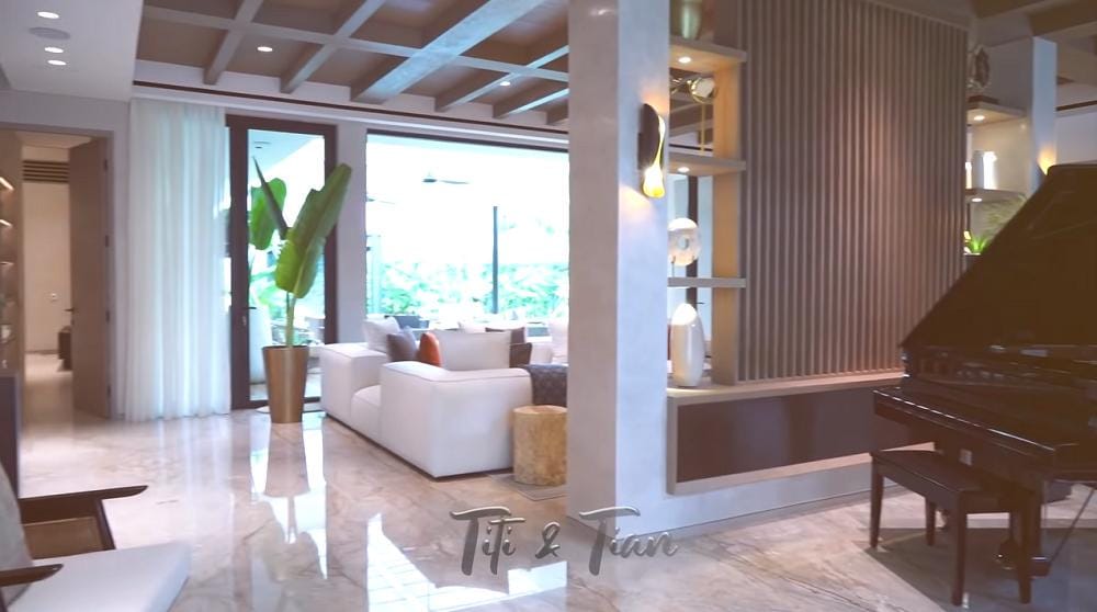 youtube.com/Titi dan Tian