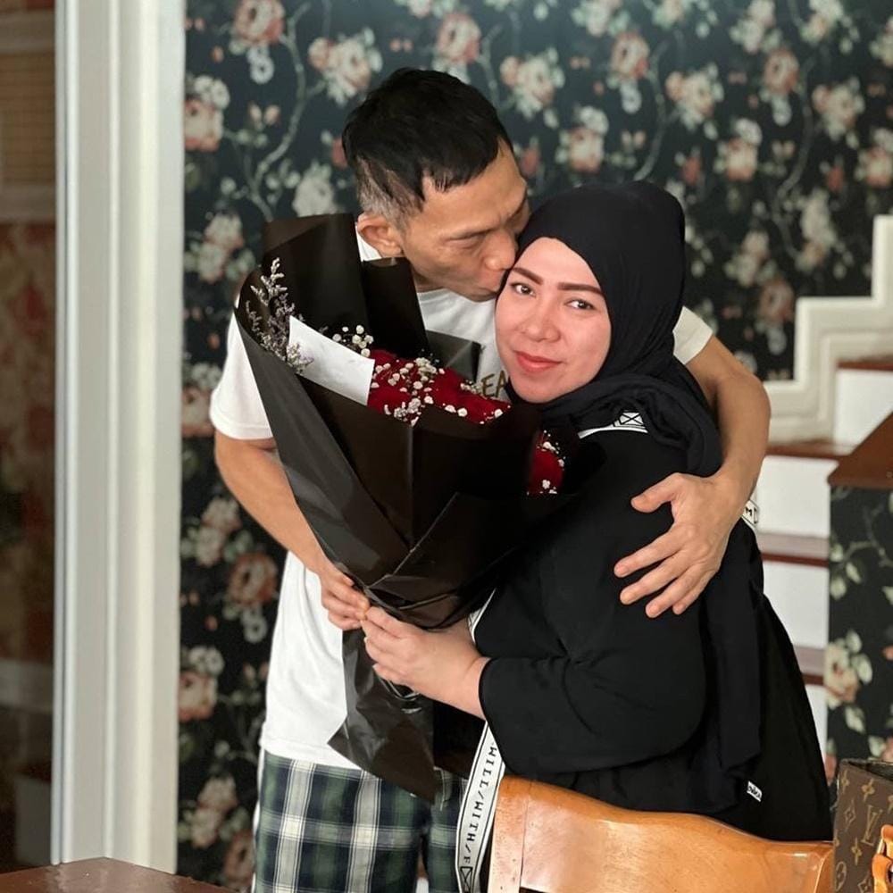 Instagram.com/melly_goeslaw