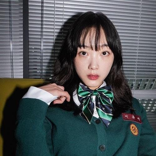 instagram.com/leeyoum262