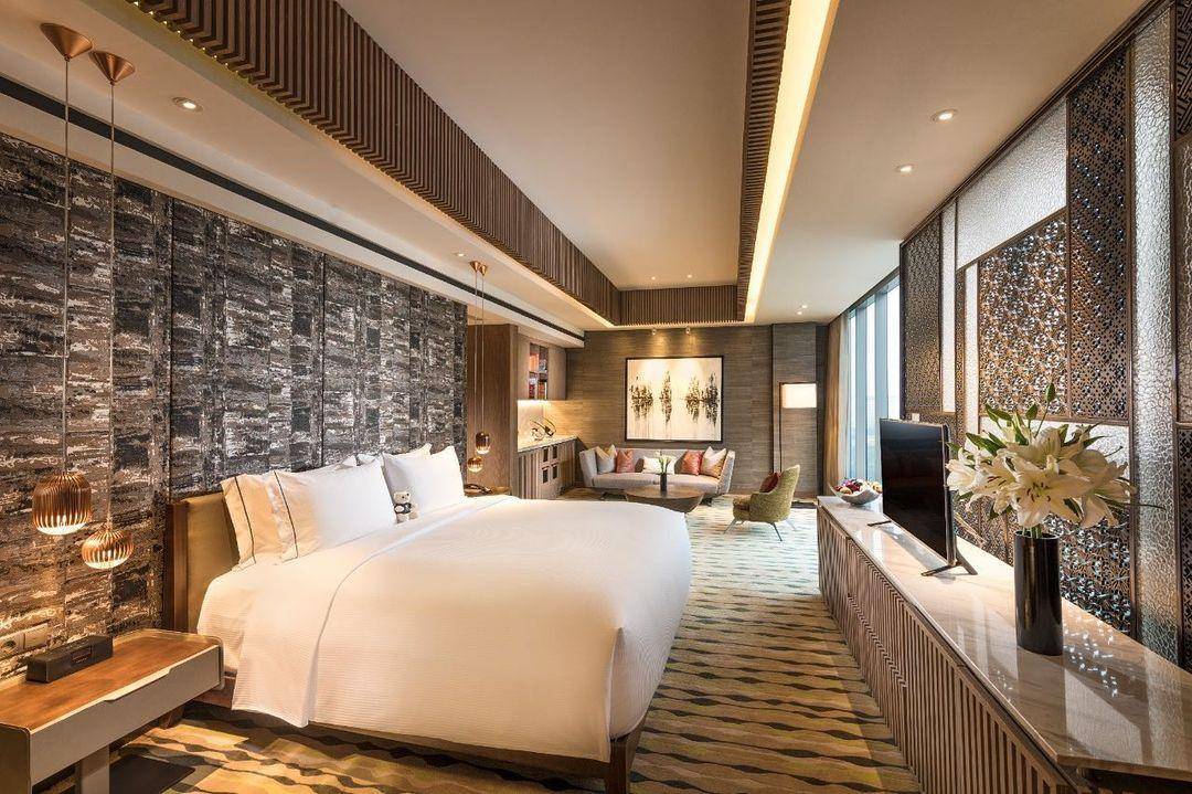 Instagram.com/Doubletreejkt