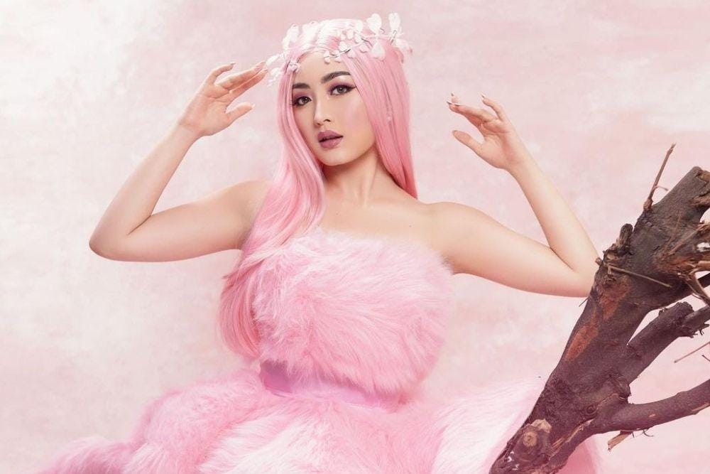 instagram.com/natashawilona12