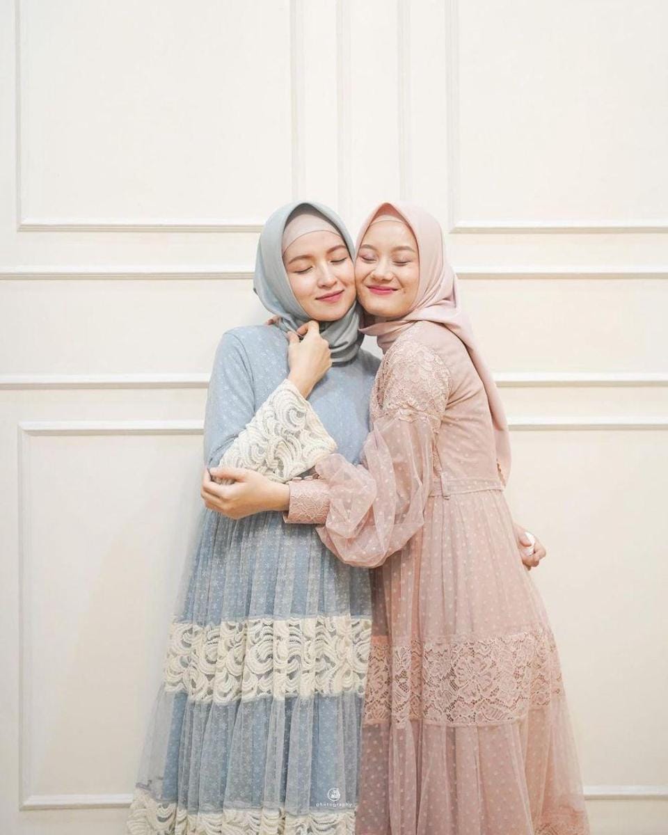 Instagram.com/dindahw