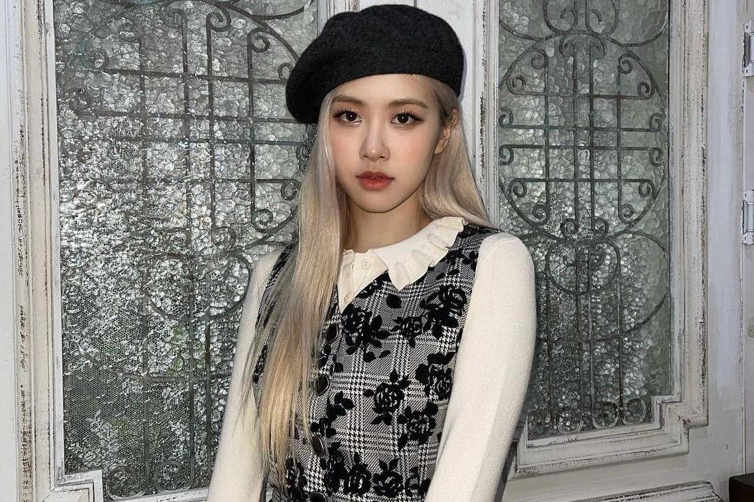 instagram.com/roses_are_rosie