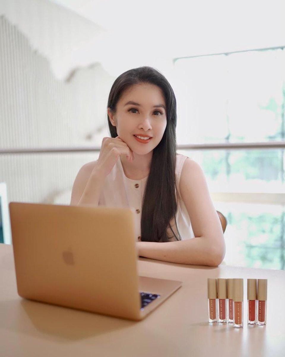 instagram.com/saintbysandraofficial