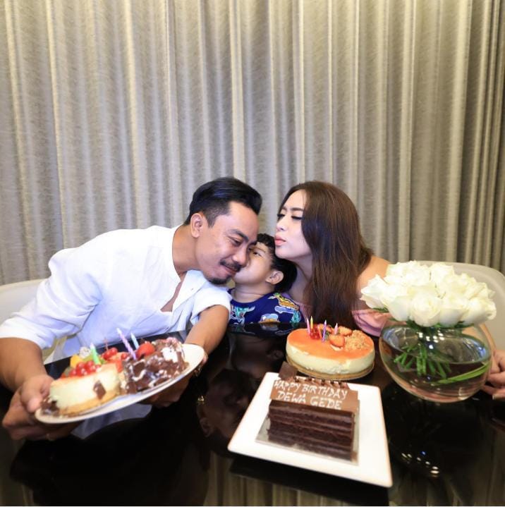 instagram.com/dewagede_adiputra