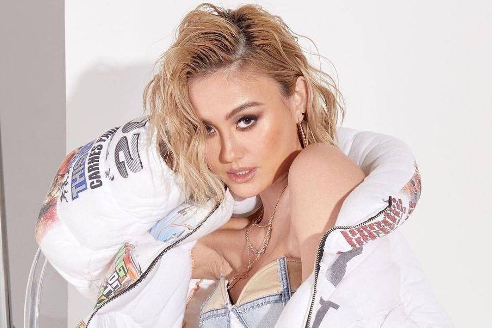 instagram.com/agnezmo