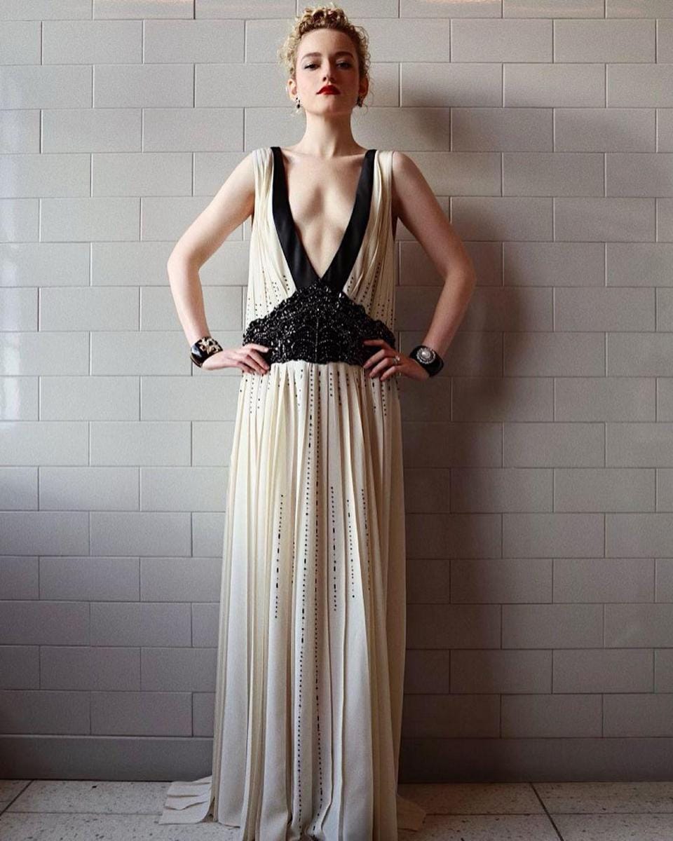 instagram.com/juliagarnerofficial