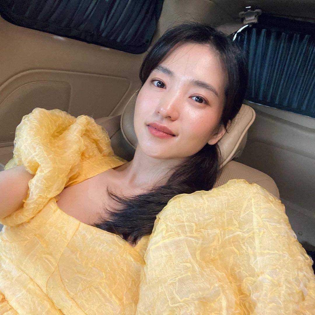 instagram.com/kimtaeri_official