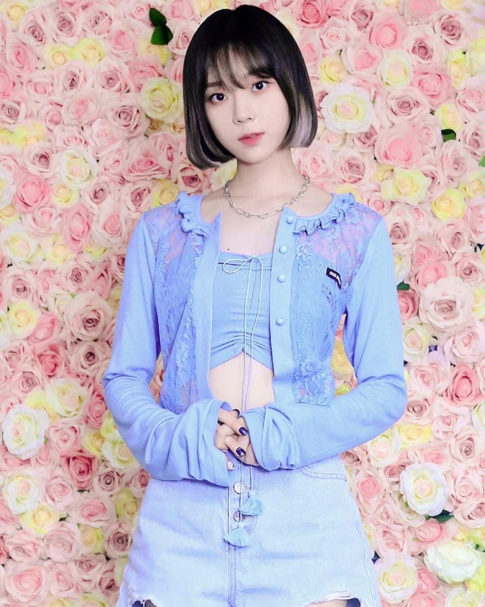 instagram.com/winter.aespa