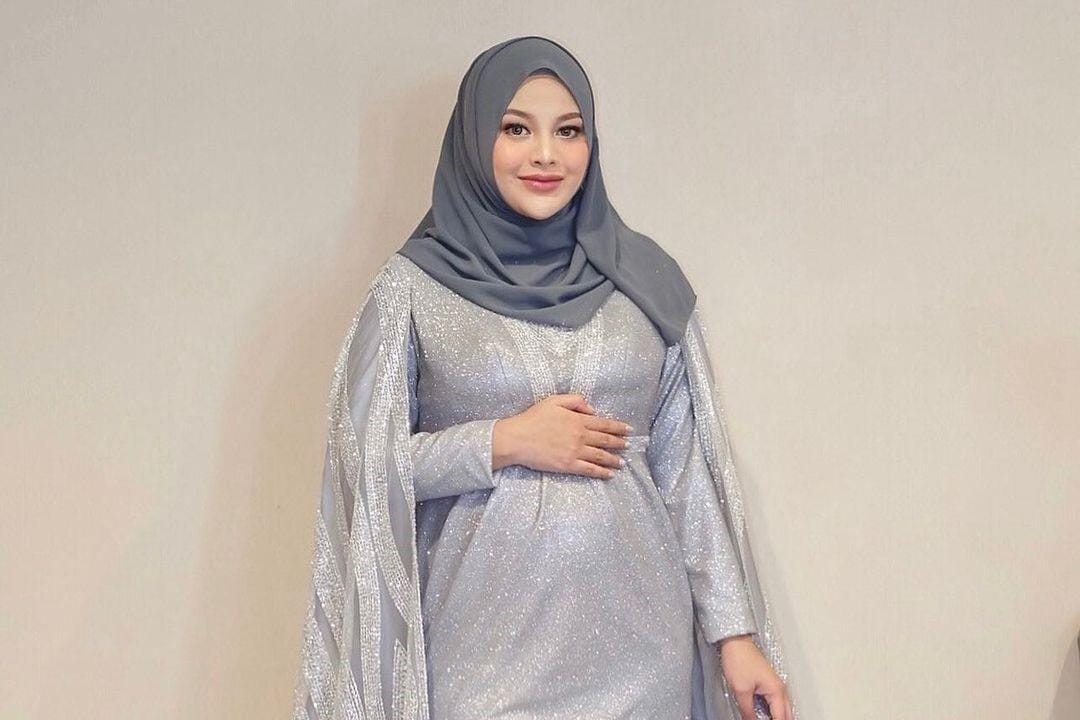 instagram.com/aurelie.hermansyah