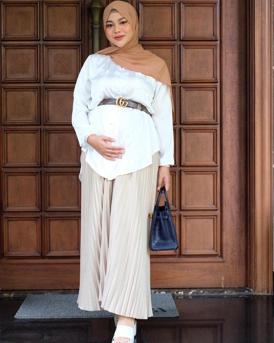 instagram.com/aurelie.hermansyah