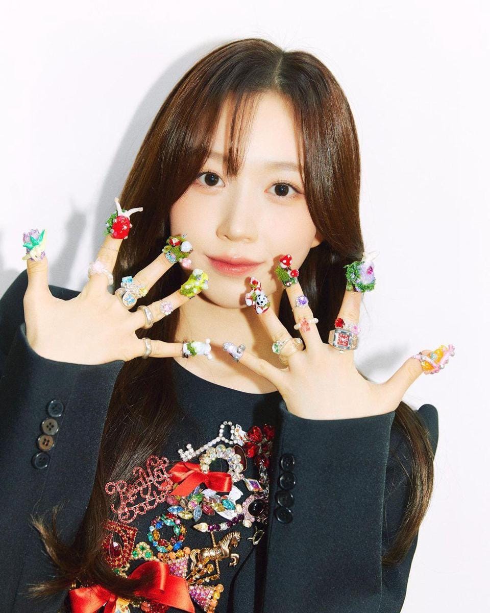 instagram.com/nmixx_official