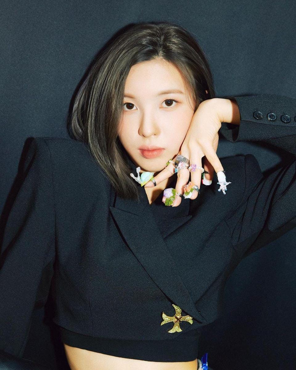 instagram.com/nmixx_official