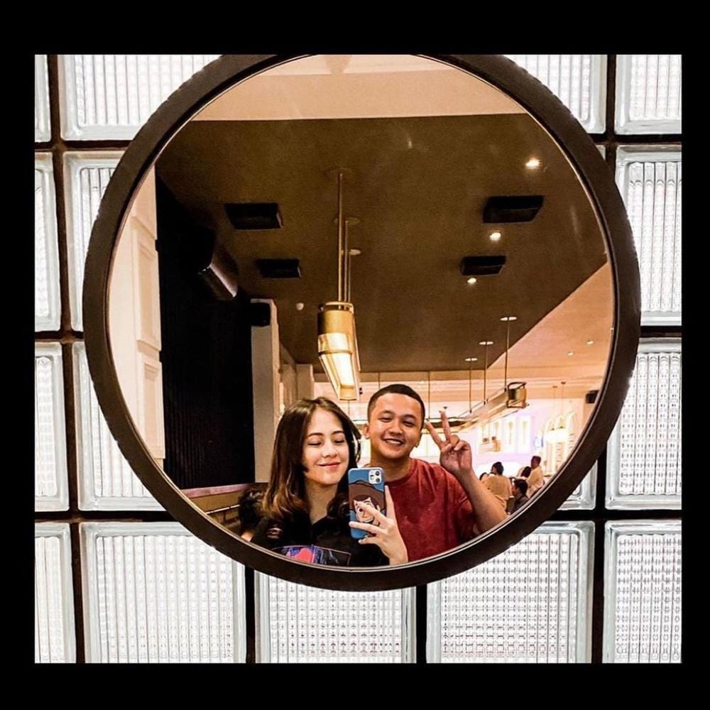 Instagram.com/zaraadhsty