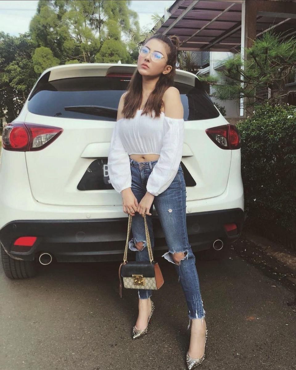 instagram.com/ayuaulia5252