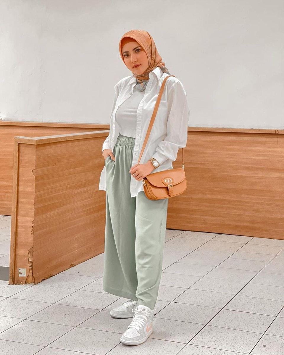 instagram.com/ayuaulia5252