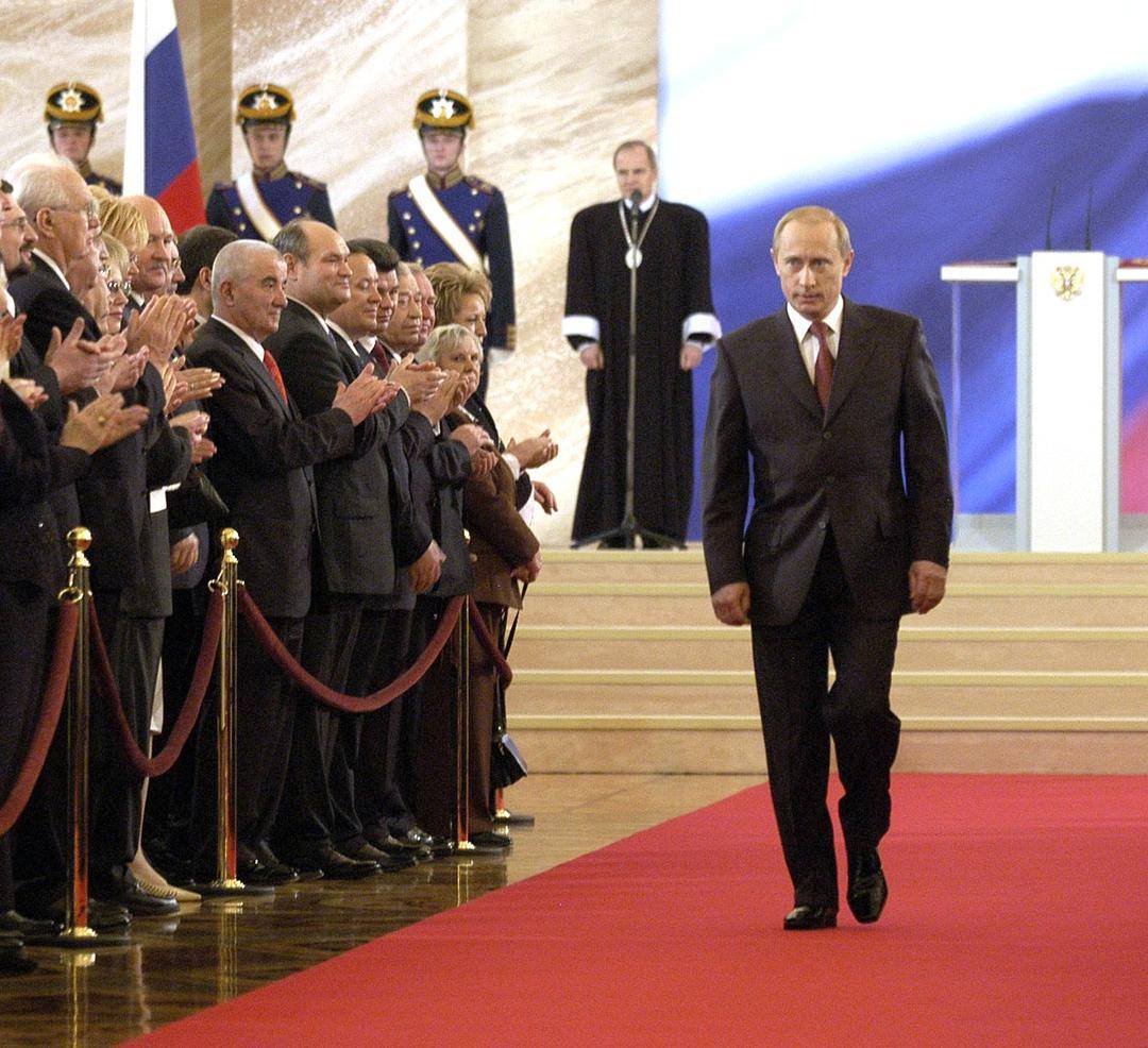 http://en.putin.kremlin.ru/bio/