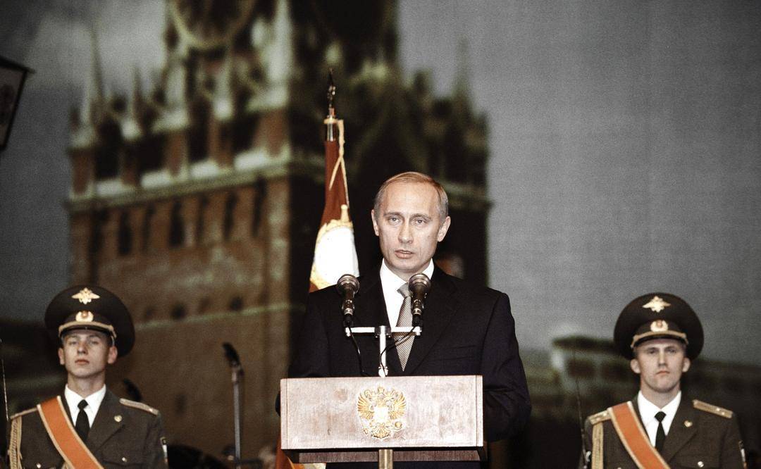 http://en.putin.kremlin.ru/bio/