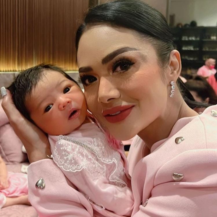 Instagram.com/krisdayantilemos