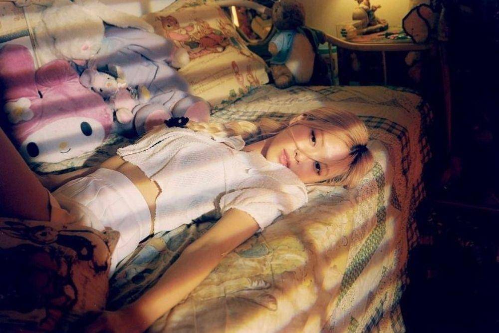instagram.com/roses_are_rosie