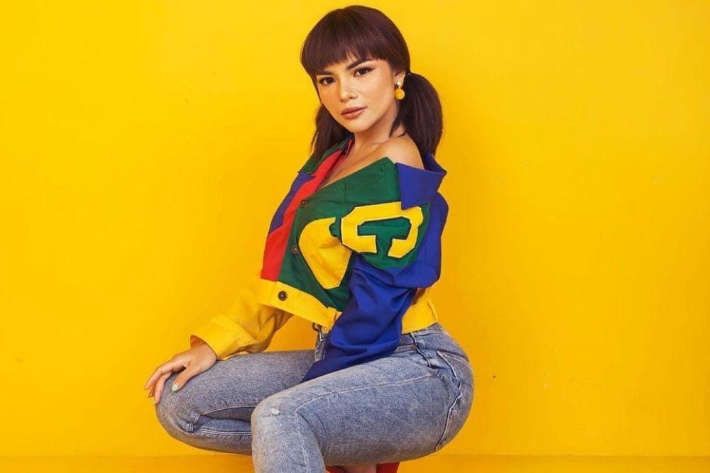 instagram.com/dinar_candy